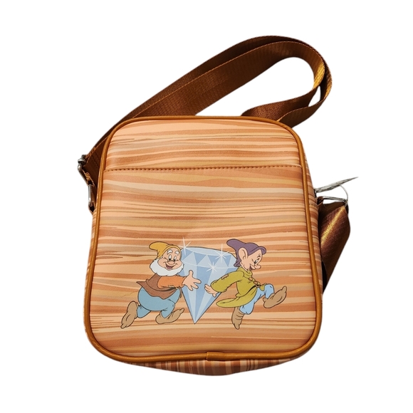 Disney Snow White Cross Body Purse Buckle Down - Picture 2 of 10